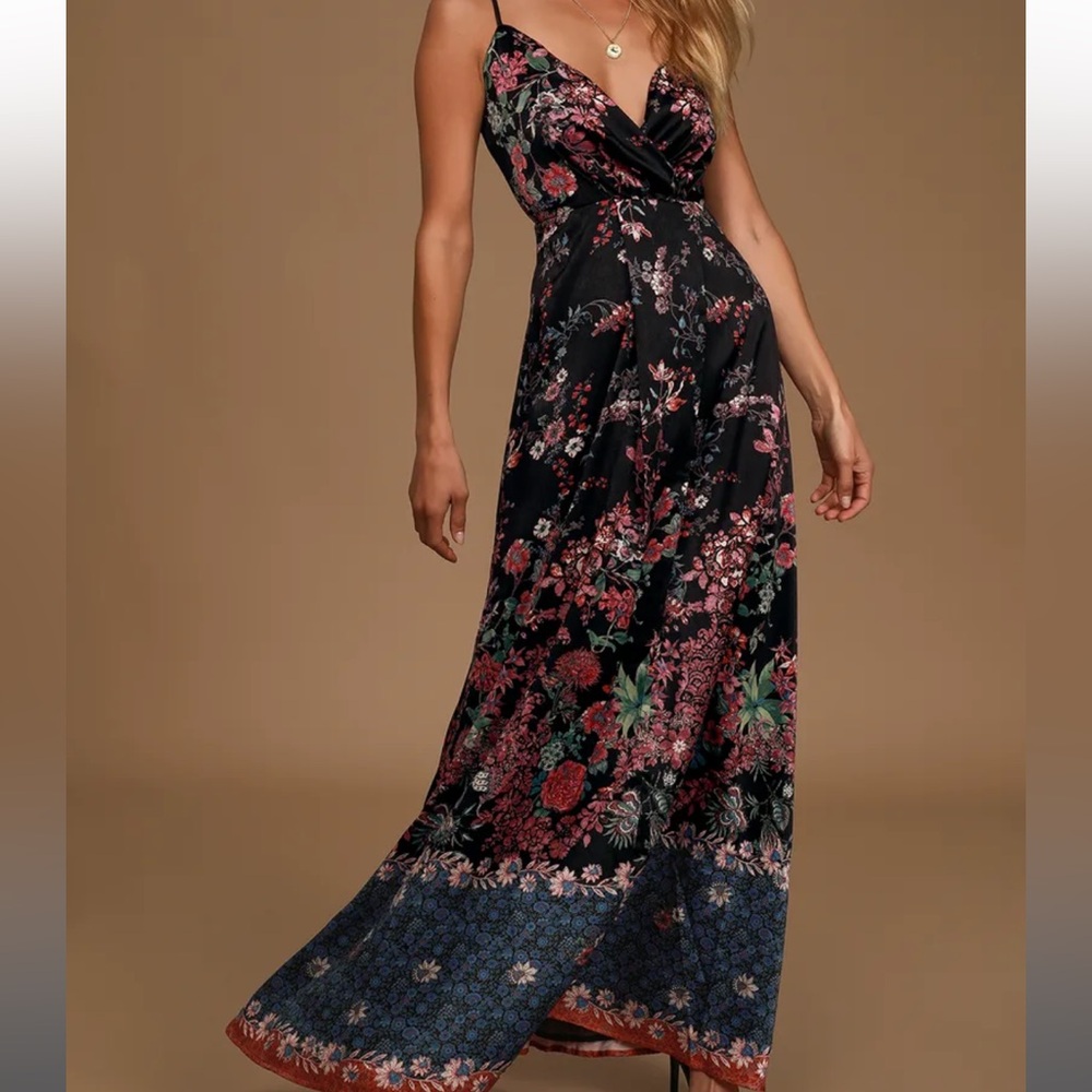 Lulu’s Budding Love Floral Maxi Dress